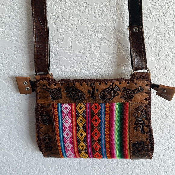 Peruvian real leather purse - Picture 4 of 9